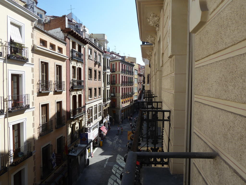 Hostal Mayor Madrid Exterior foto