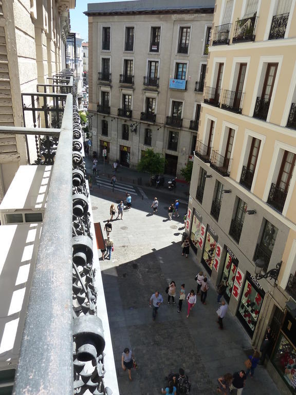 Hostal Mayor Madrid Exterior foto