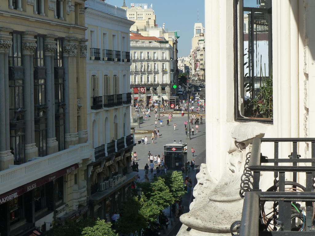 Hostal Mayor Madrid Exterior foto