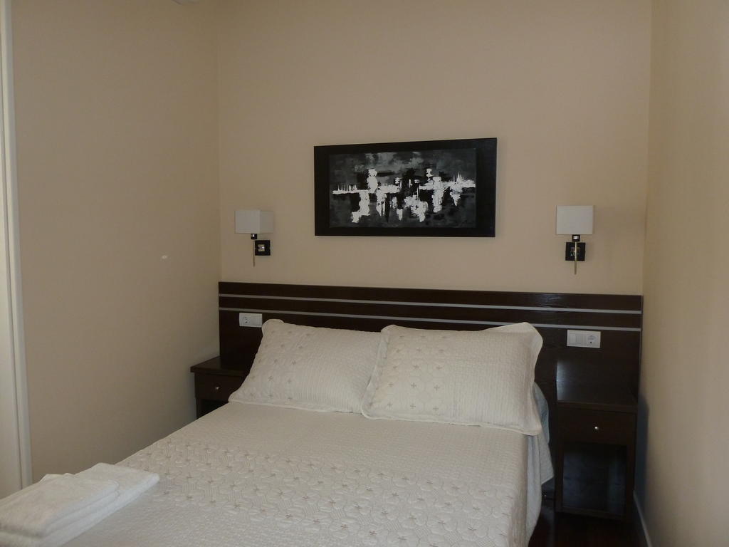 Hostal Mayor Madrid Cameră foto