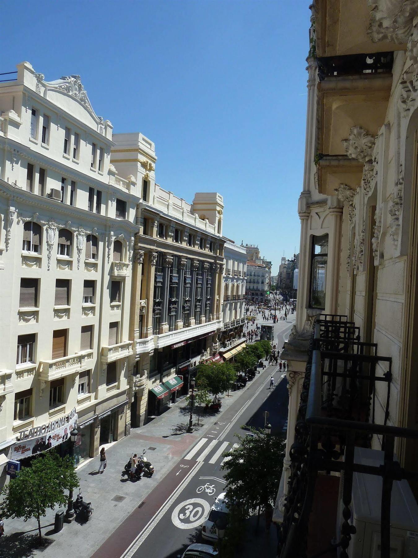 Hostal Mayor Madrid Exterior foto